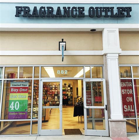 what discount fragrance stores are at tanger outlet mall